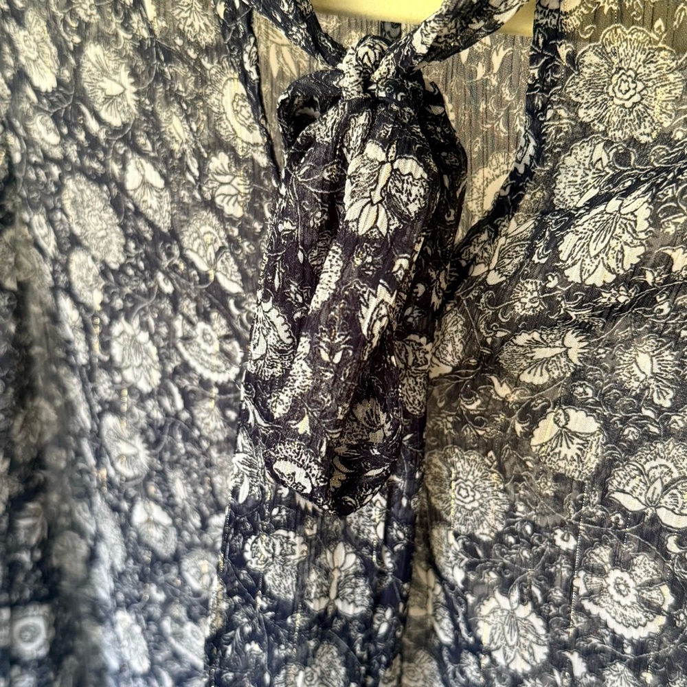 ZARA Basic Navy & White Floral Chiffon Midi Dress - Picture 7 of 9
